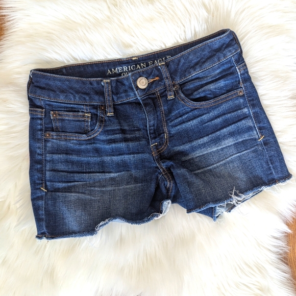 American Eagle Outfitters Pants - American Eagle Shortie Super Stretch Darker Wash